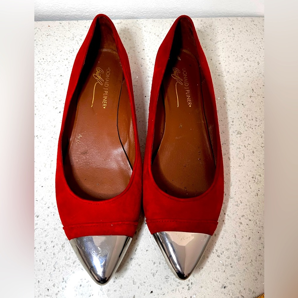 Silver and red suede pointy flats